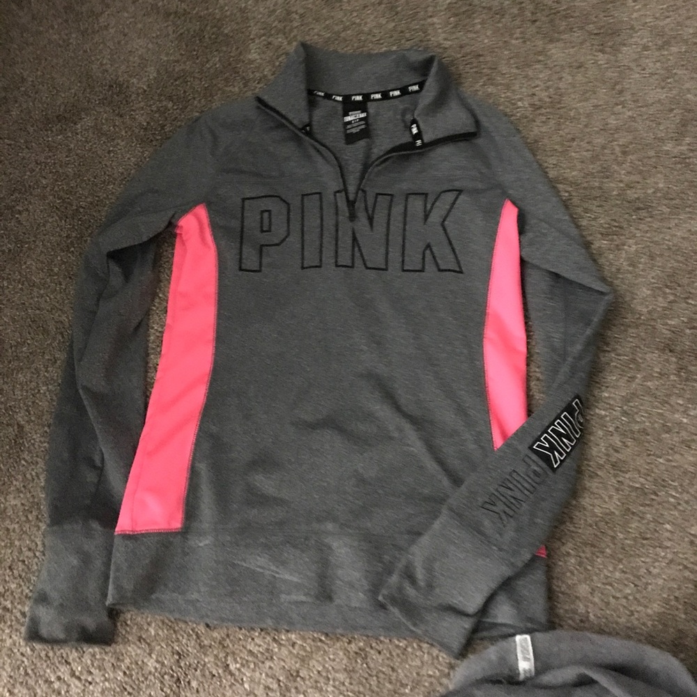 Vs pink ultimate half zip