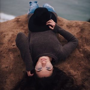 Oversized grey sweater