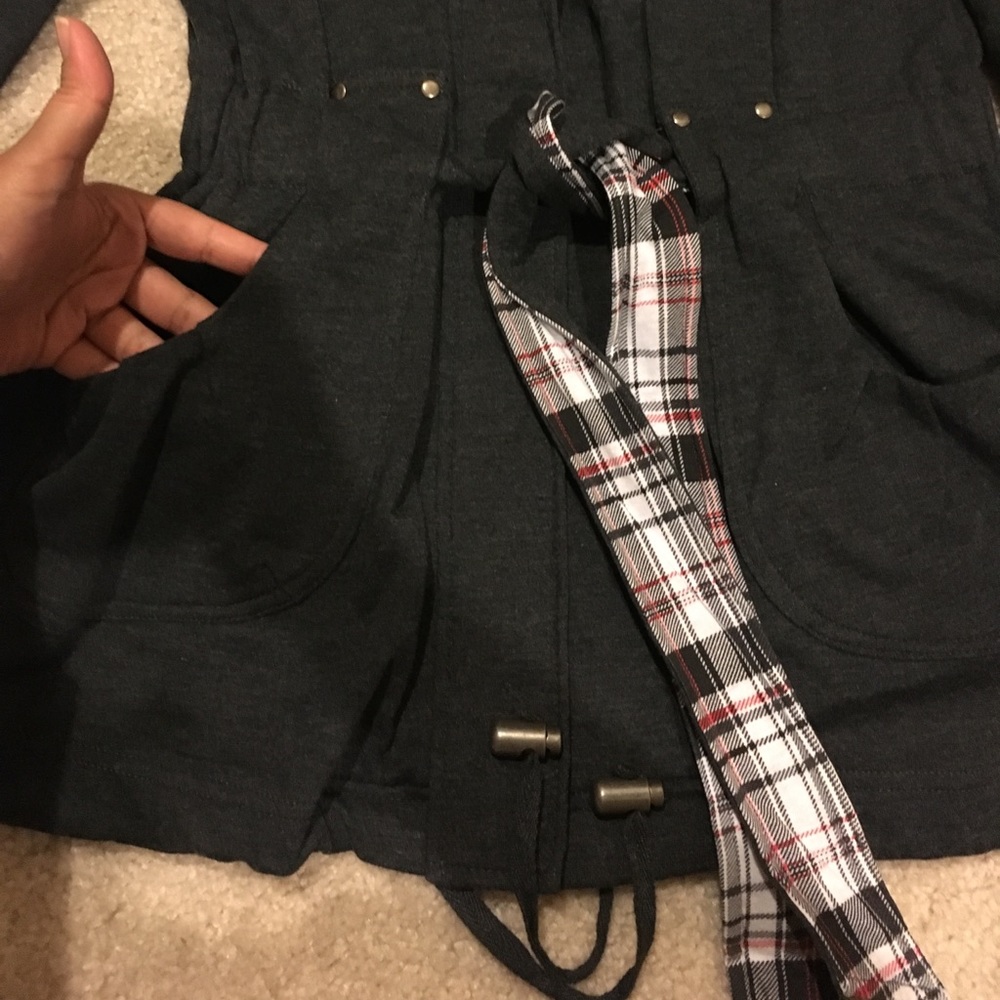 Jacket - Picture 4 of 4