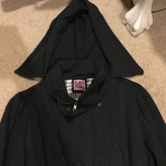 Jacket - Picture 2 of 4