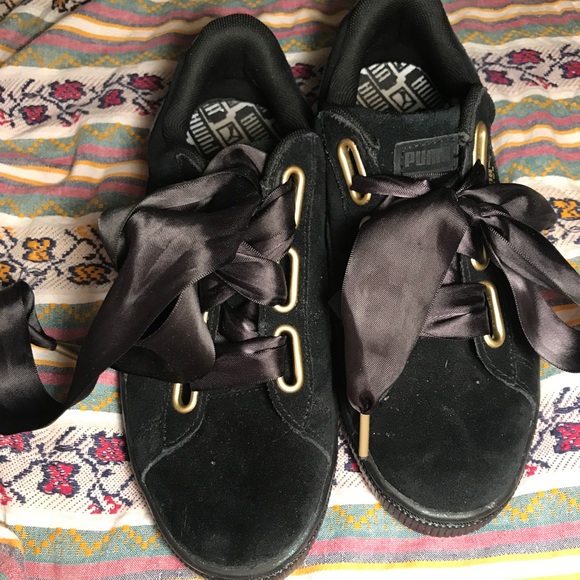 Puma Basket Heart Suede - Women's 8 - Picture 2 of 3