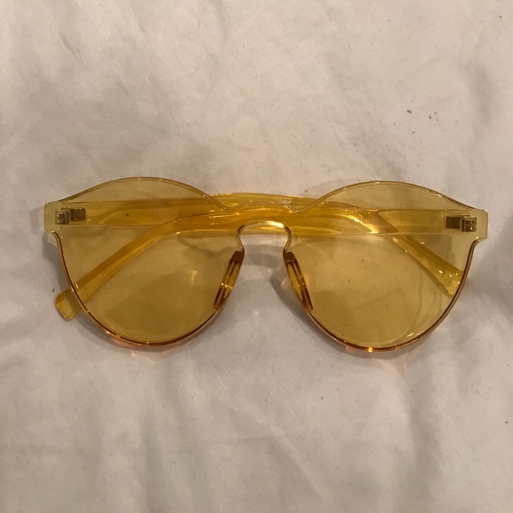 Yellow Sunnies