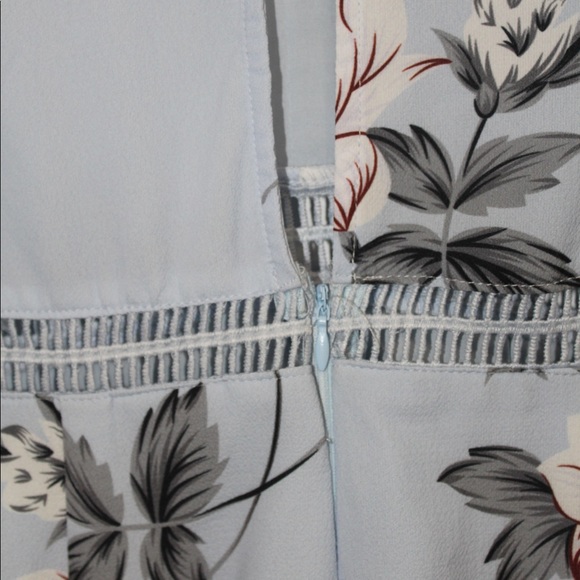 Hello MollyBaby Blue Floral Romper - Picture 3 of 4