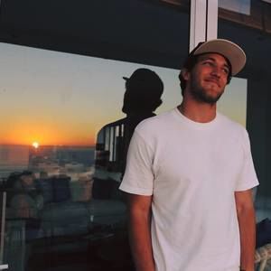 Meet your Posher, Hunter