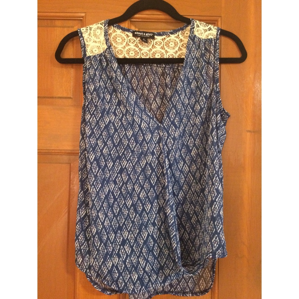 About a Girl: Beautiful Diamond Print Lace Blouse