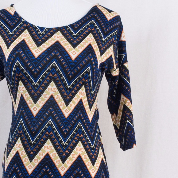 Chevron Scoop-Neck Tunic Dress - Picture 2 of 7