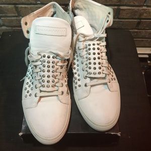 Men's sneakers