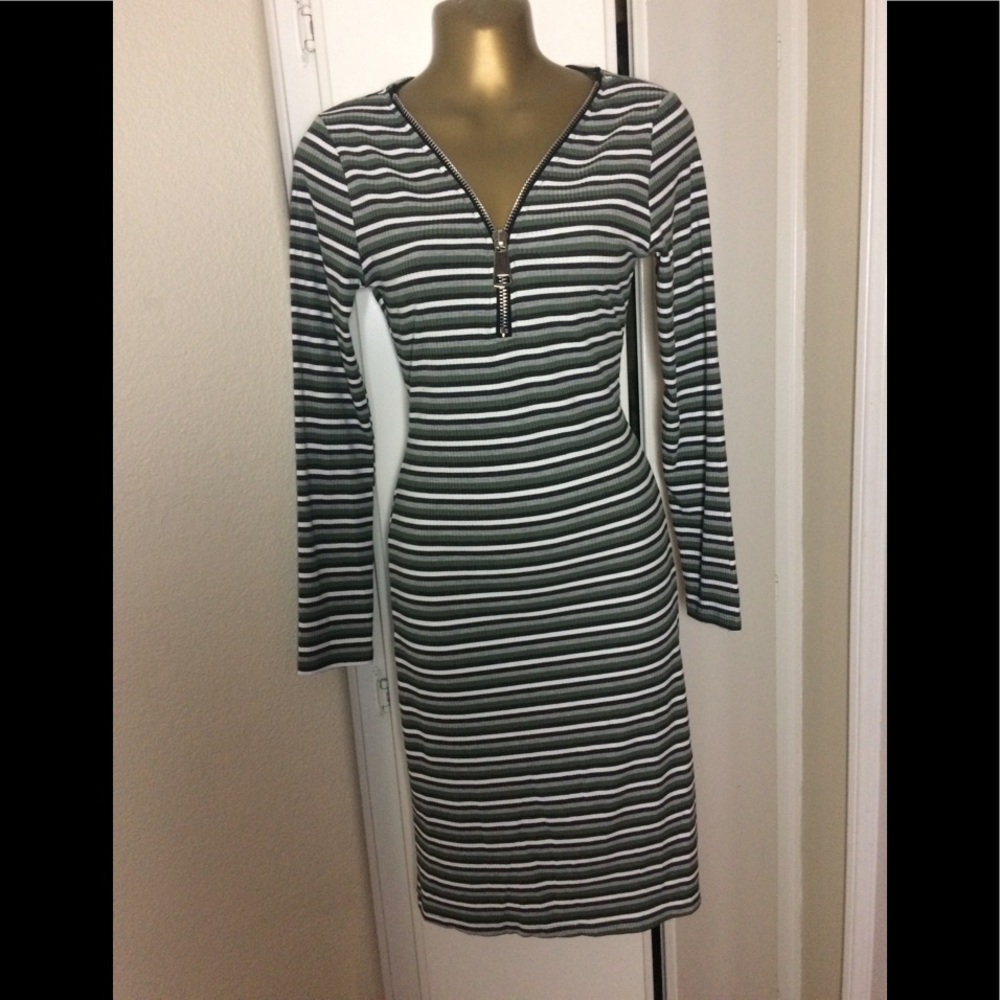 Striped colored long knee dress 👗