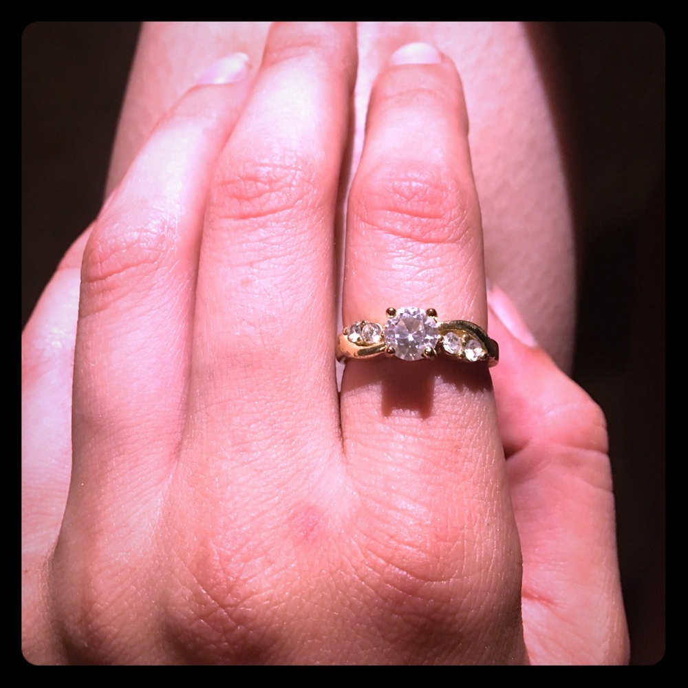 💎 Diamond Gold Costume Ring