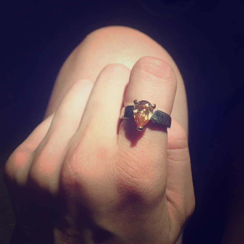 Silver Ring with Peach 🍑 Orange Gem