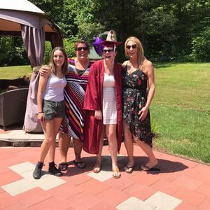 Meet your Posher, Jenn