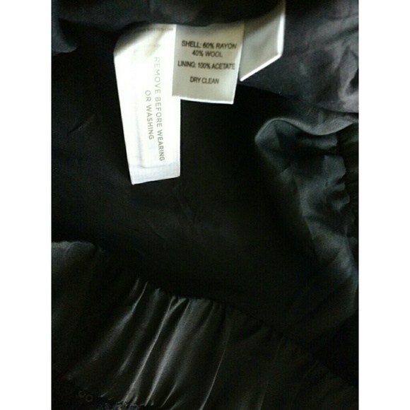 LOFT black sequin mini skirt, size small - Picture 4 of 4