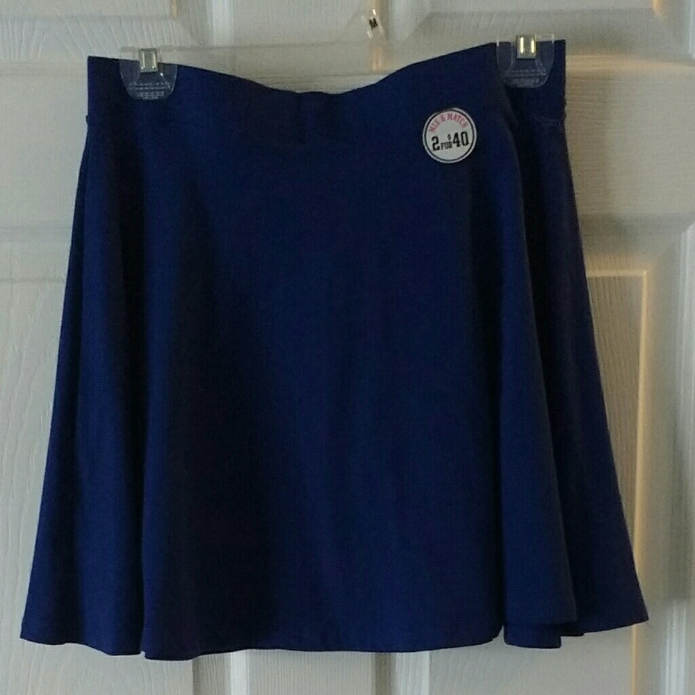 NWT PINK Royal blue mini skirt size medium