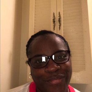 Meet your Posher, Sherry