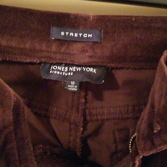 Jones New York - Excellent Condition- Size 10 - Picture 3 of 4