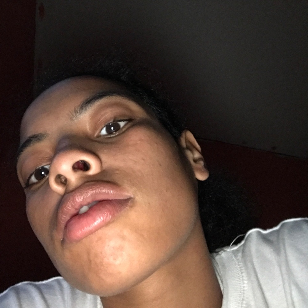 Meet your Posher, Max