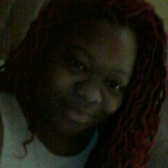 Meet your Posher, Angelina - Picture 1 of 1