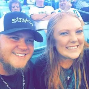 Meet your Posher, Kendall