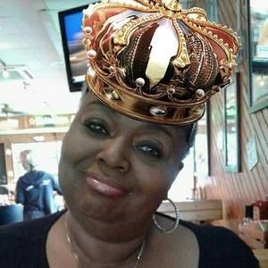 Meet your Posher, Teresa