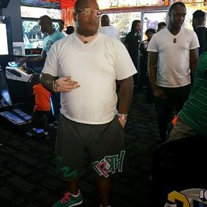 Meet your Posher, Cornelius