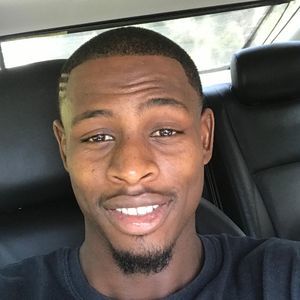 Meet your Posher, Cameron