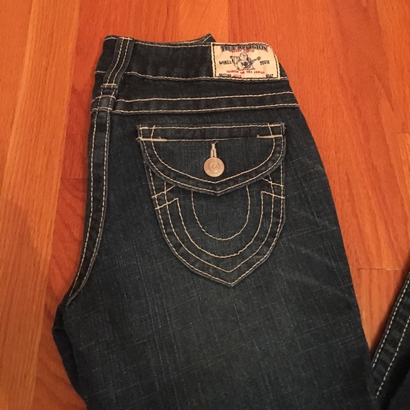 HOST PICK. Authentic True Religion jeans - Picture 2 of 7
