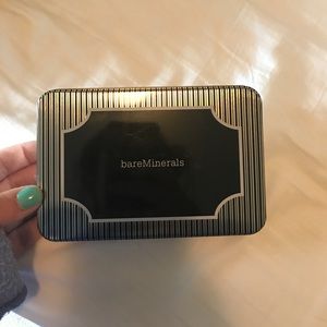 Bare Minerals Smoky Eye Show- never been opened