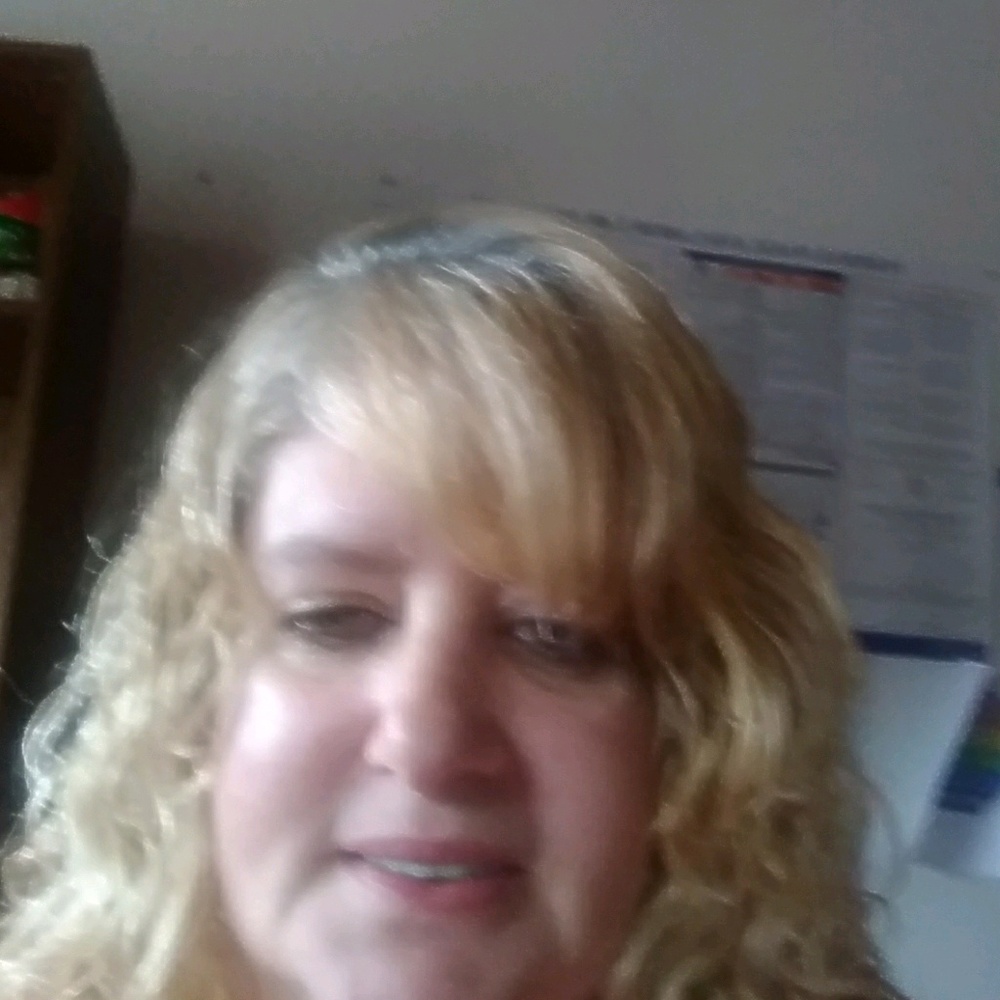 Meet your Posher, Jackeline