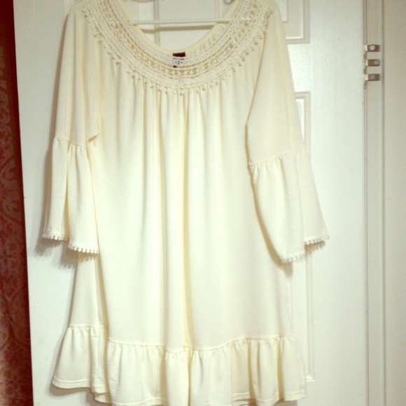 Dress - Picture 1 of 1