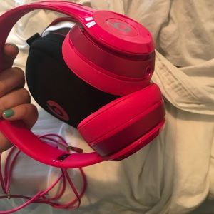 Pink Solo Beats