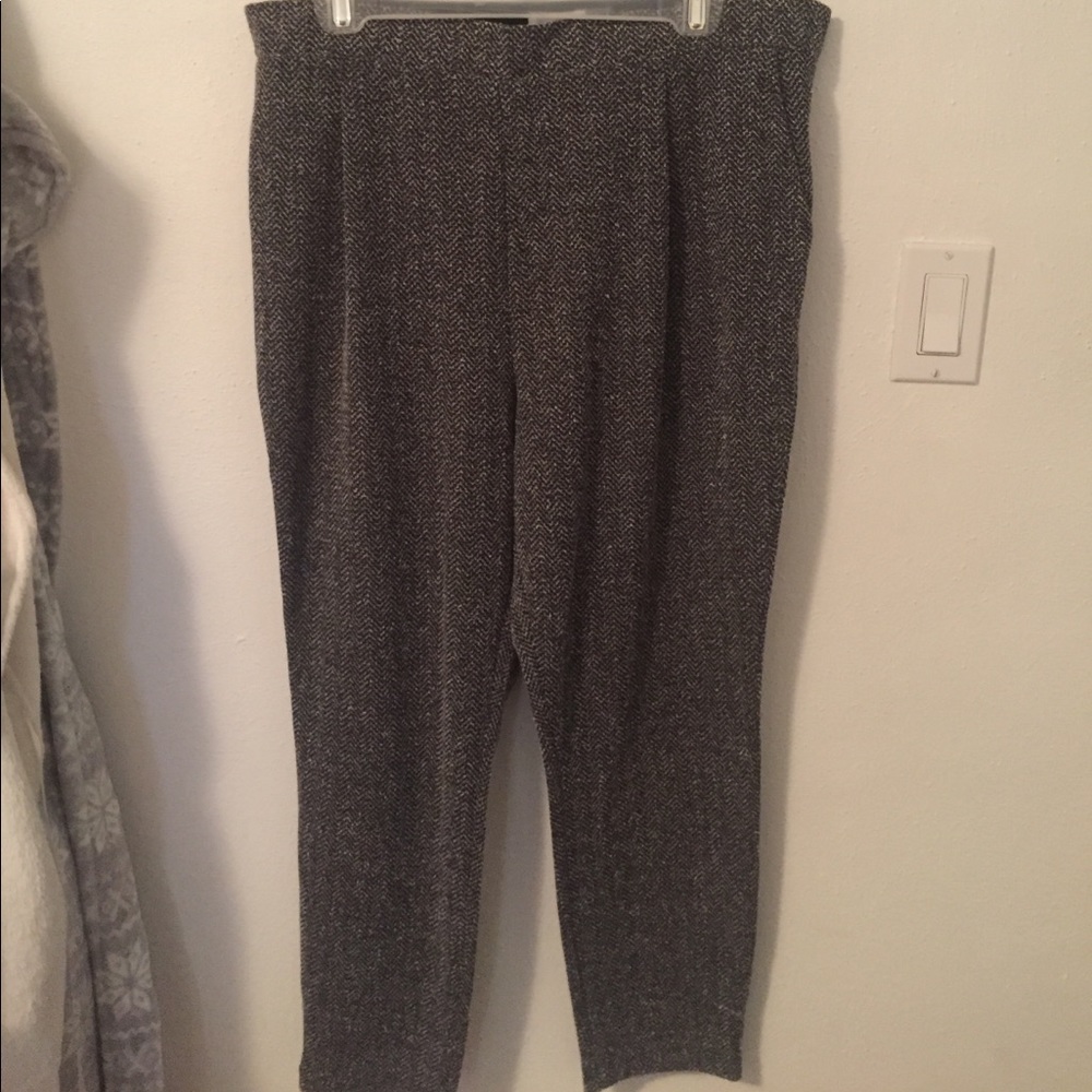Wool tapered pant