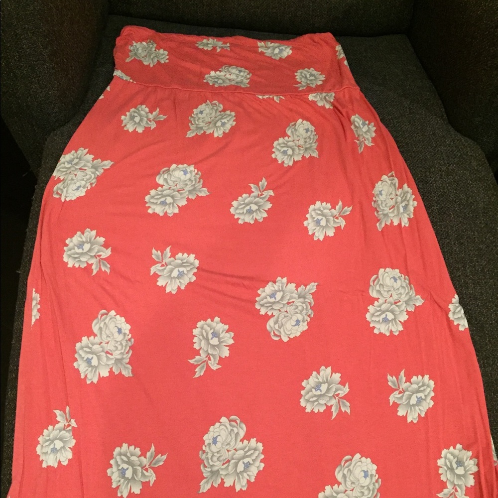 Old navy tube maxi dress - lady guava