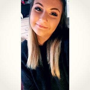 Meet your Posher, Brianna