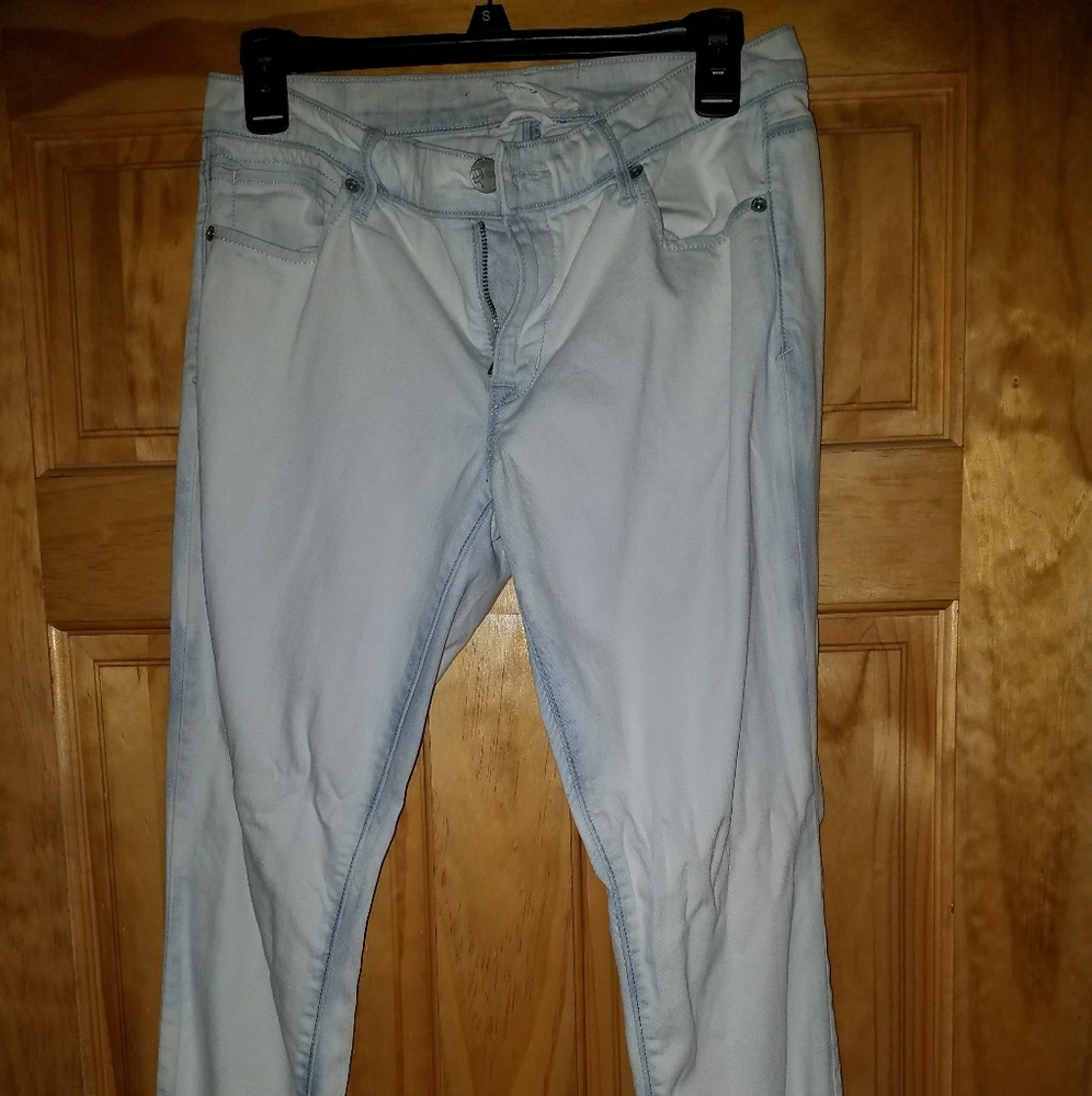 Lou and grey lightwash jeans