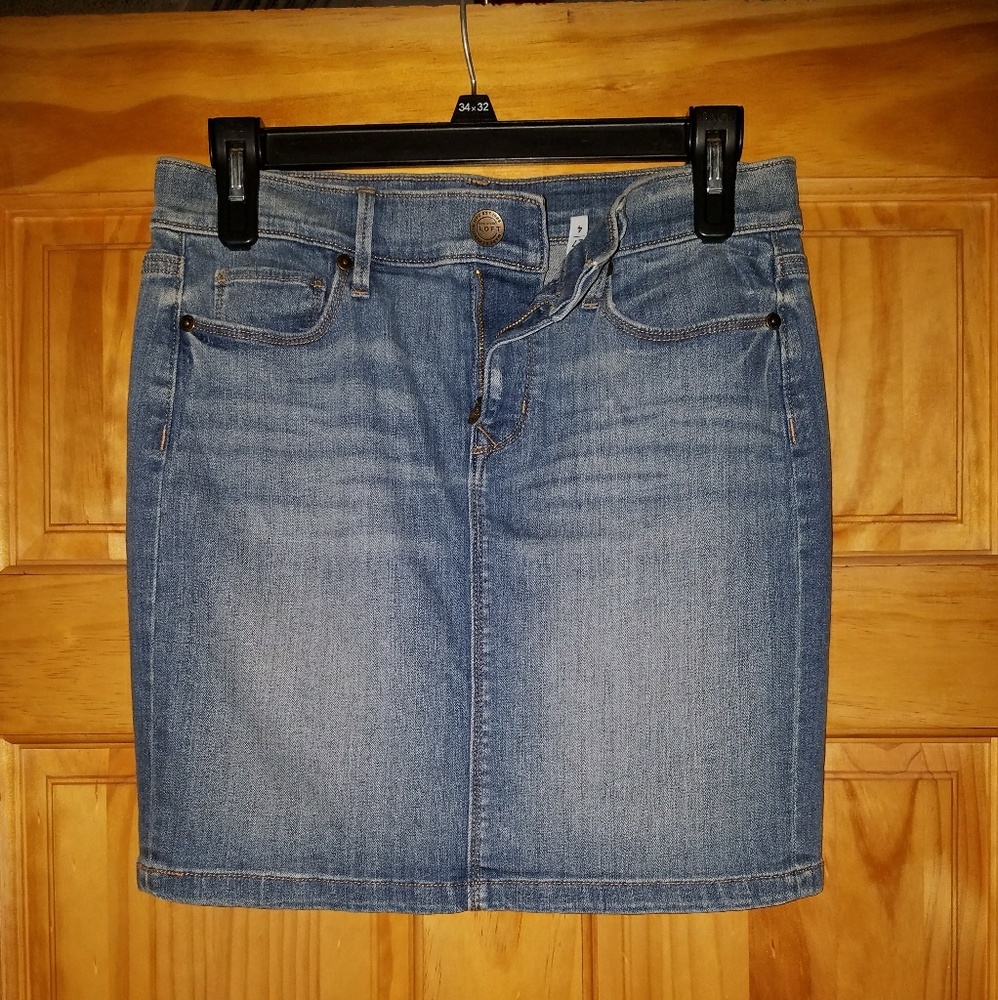 Loft jean skirt
