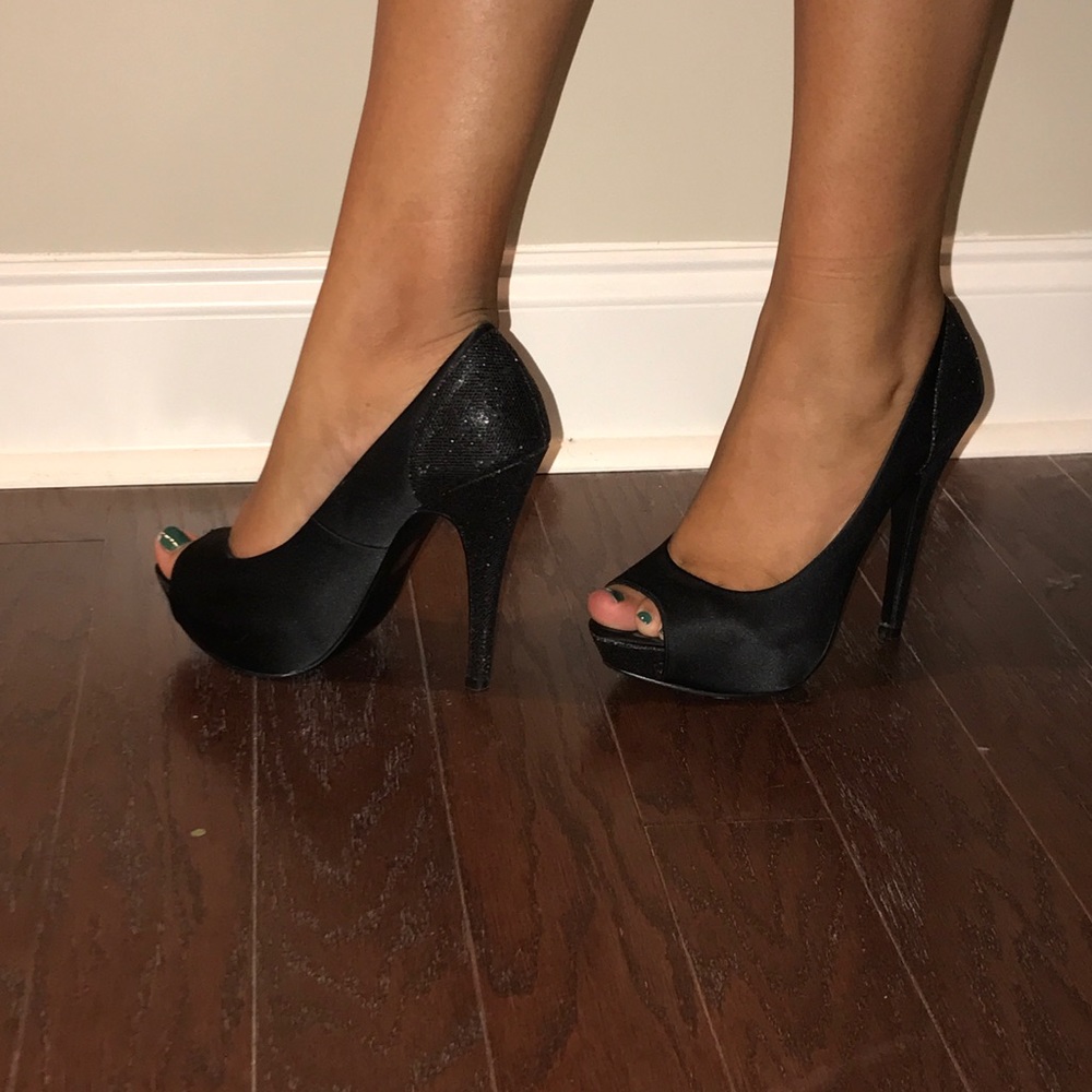 Steve Madden pumps Size 8