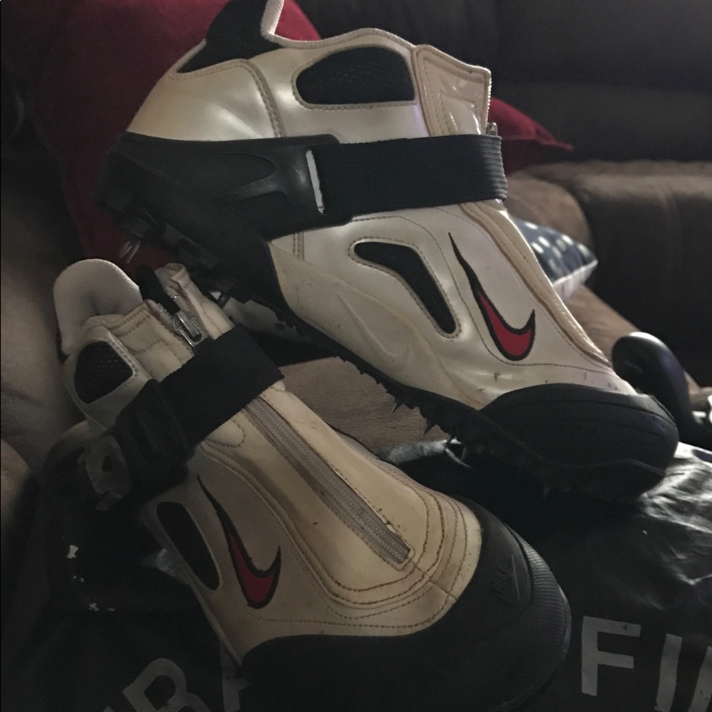 Nike Bowerman Field & Track spikes