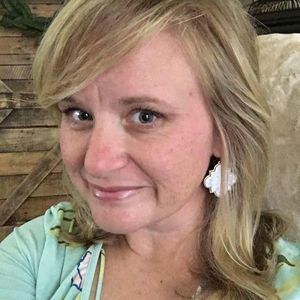 Meet your Posher, Kendra