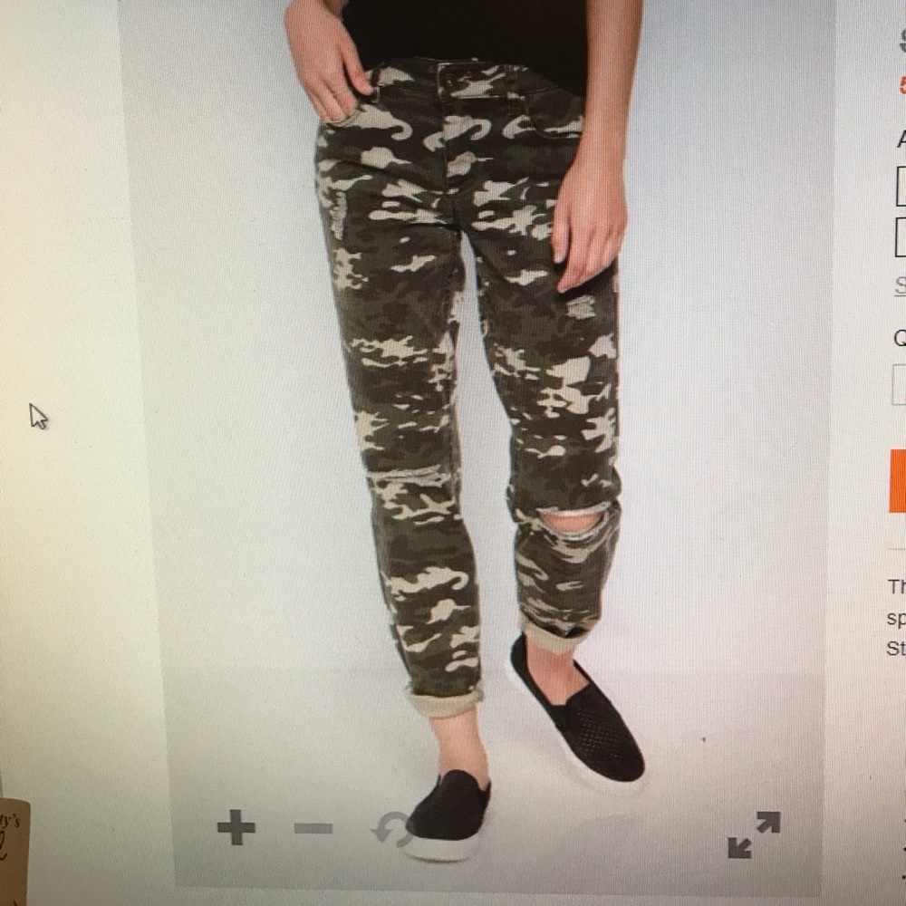Camo print skinny jeans