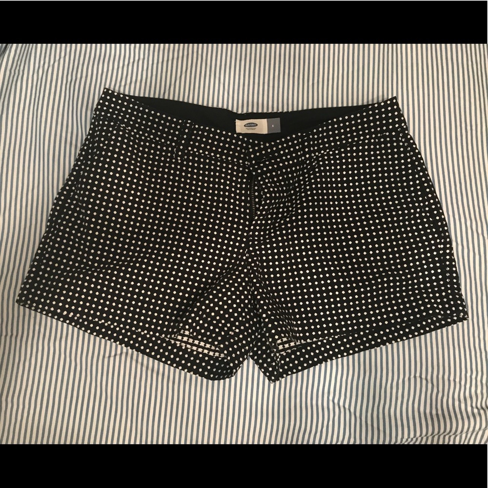 OLD NAVY SHORTS