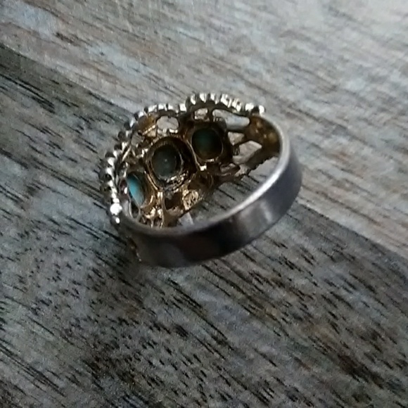 Ring - Picture 2 of 2