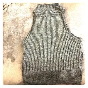 Grey ribbed turtle neck crop top💕