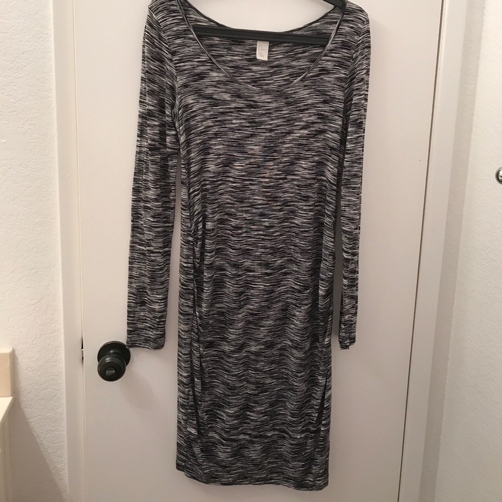 Maternity dress