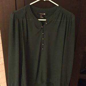 Long sleeve hunter green blouse