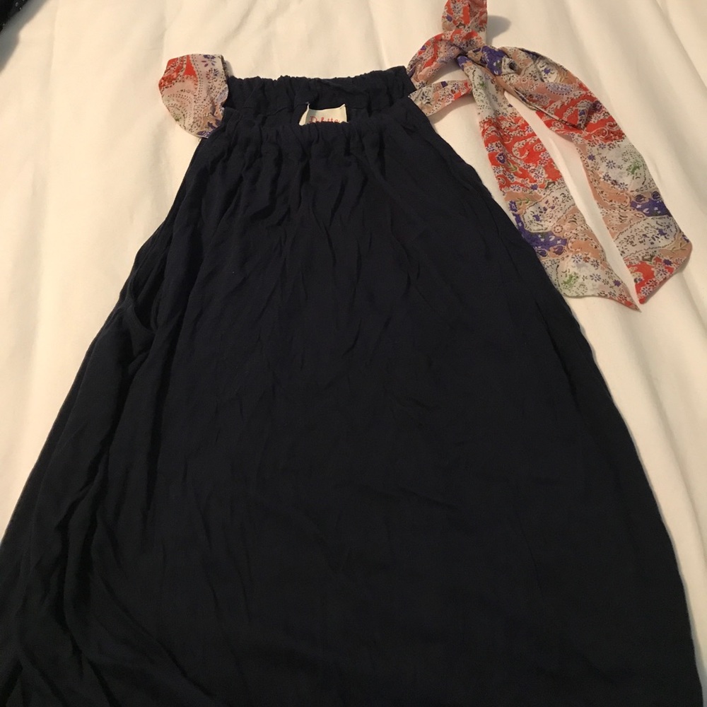 Deletta sleeveless top
