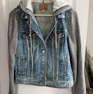 American Eagle Hooded Denim Jacket, Large