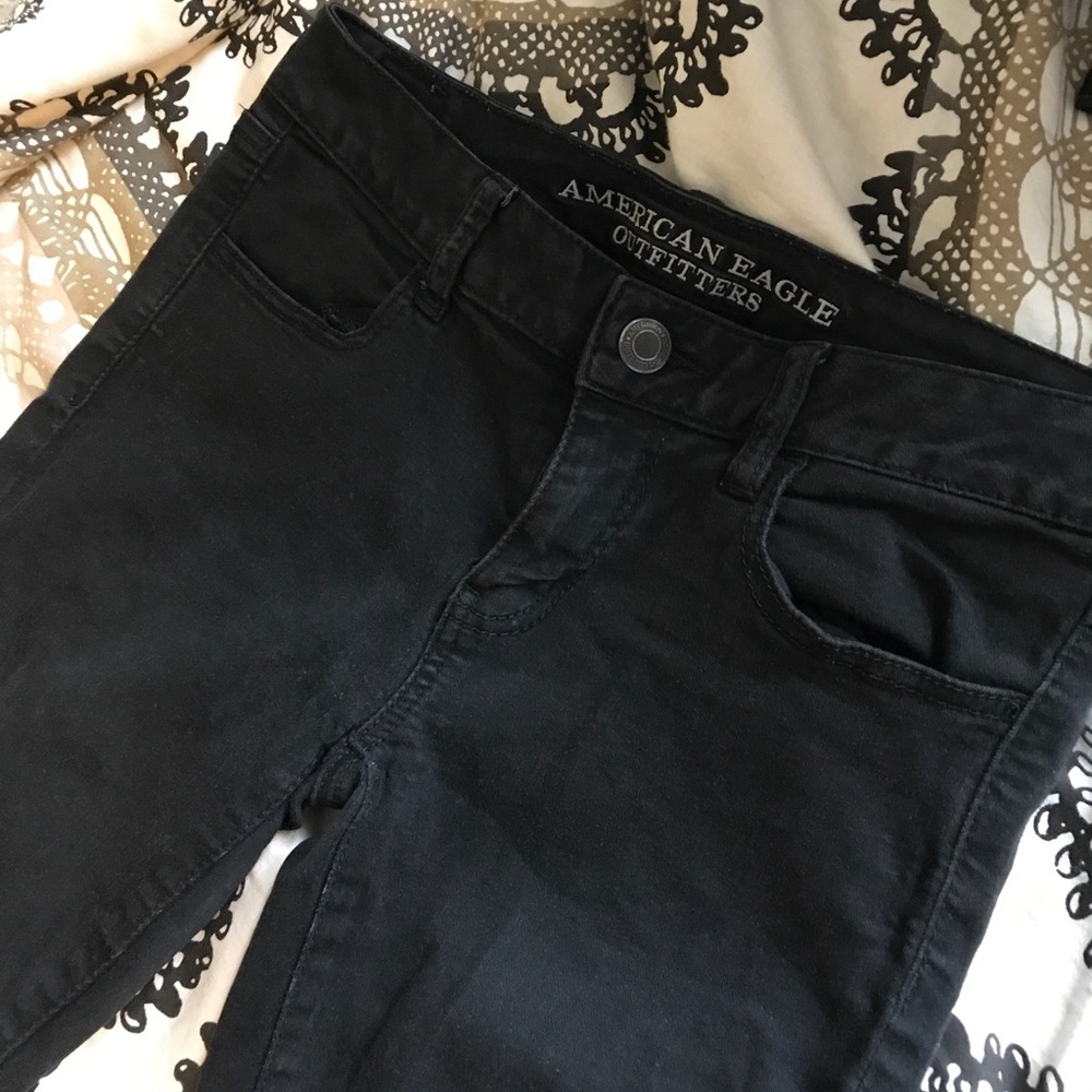 American Eagle Black Jeans!