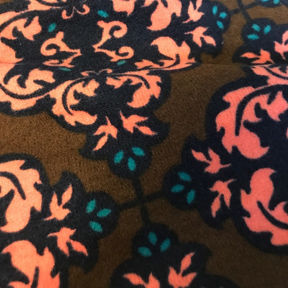 πΏ Open Front Vest/SCARF πΏ - Picture 8 of 9