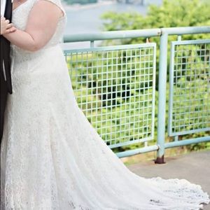 David's Bridal wedding dress, worn once