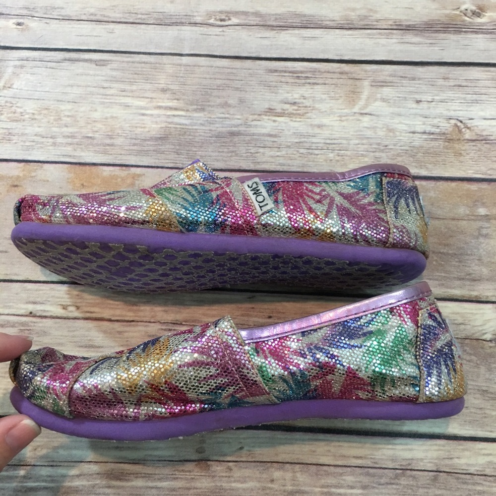 SOLD 2Y TOMS Girls Sparkle Slide On Flats Shoes - Picture 4 of 8